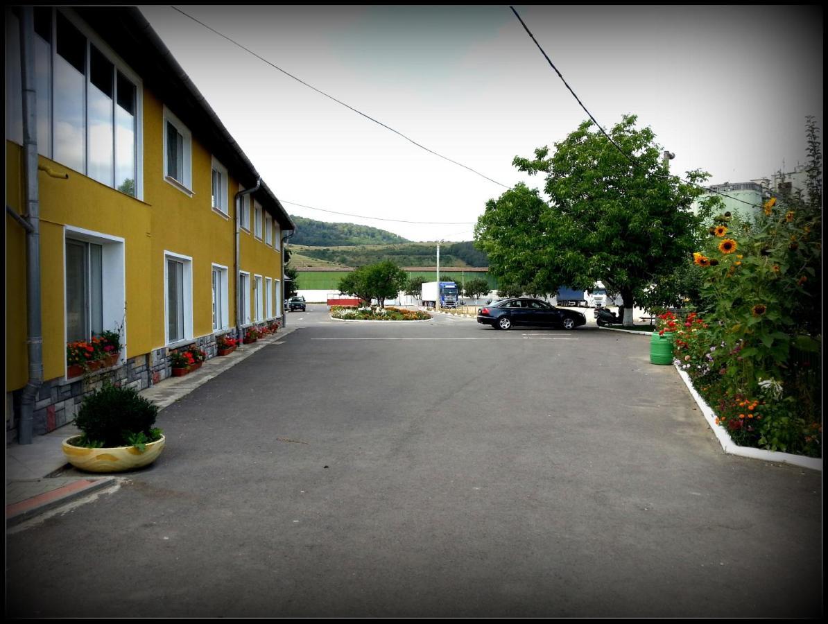 Cazare La Troita Hotel Codlea Luaran gambar