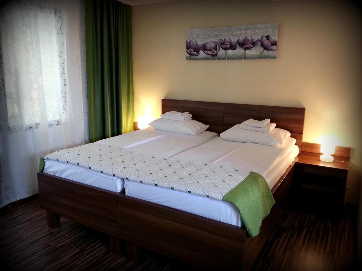 Cazare La Troita Hotel Codlea Luaran gambar