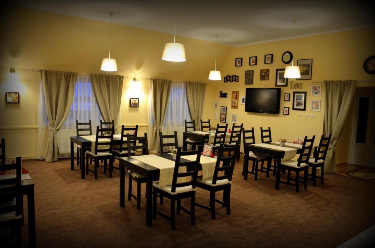 Cazare La Troita Hotel Codlea Luaran gambar