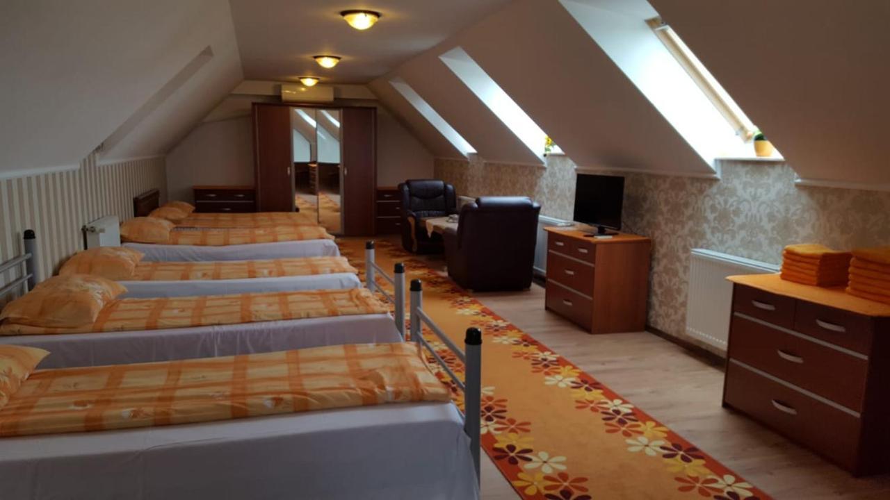 Cazare La Troita Hotel Codlea Luaran gambar
