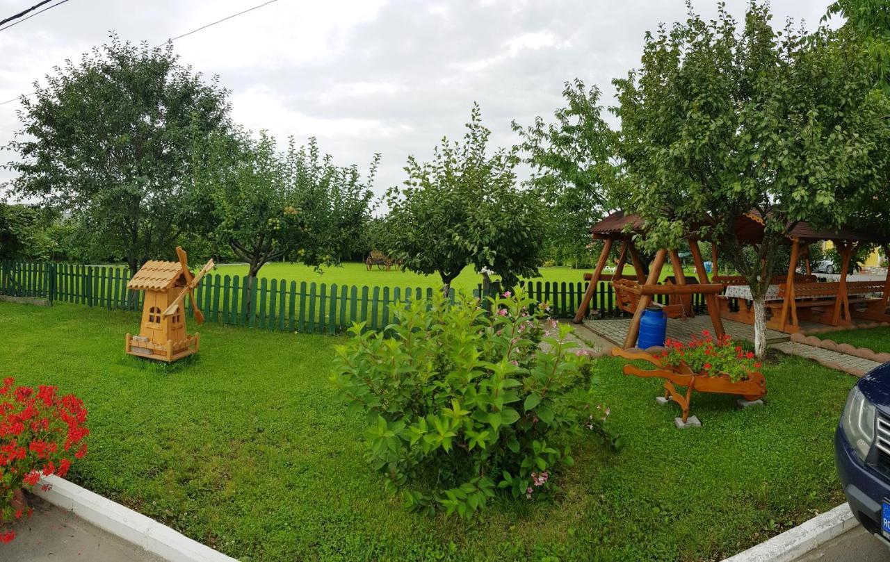 Cazare La Troita Hotel Codlea Luaran gambar